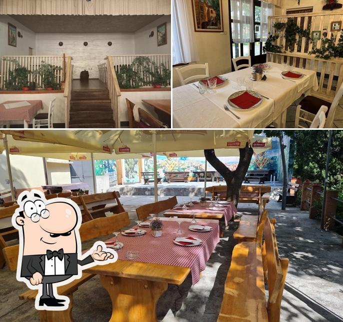 Siediti a un tavolo di Restoran Morčić