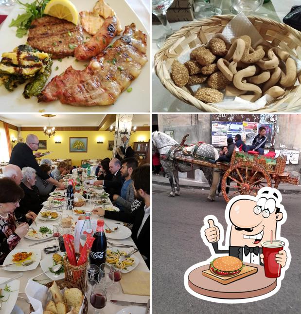 Ordina un hamburger a La Tegola