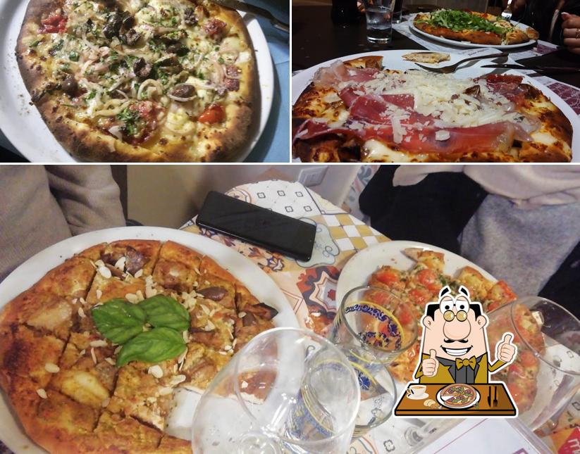 Ordina una pizza a Le Vele Ristorante Pizzeria