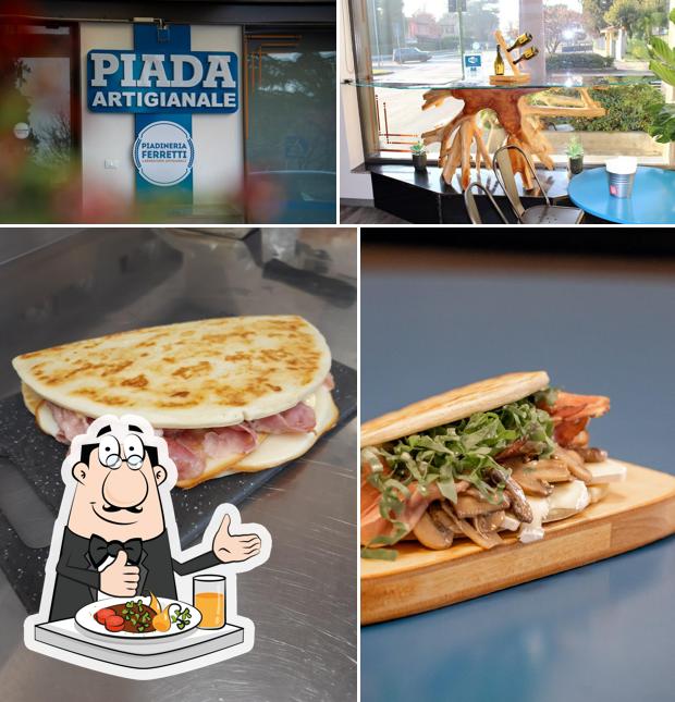 Piadineria Ferretti si caratterizza per la cibo e esterno