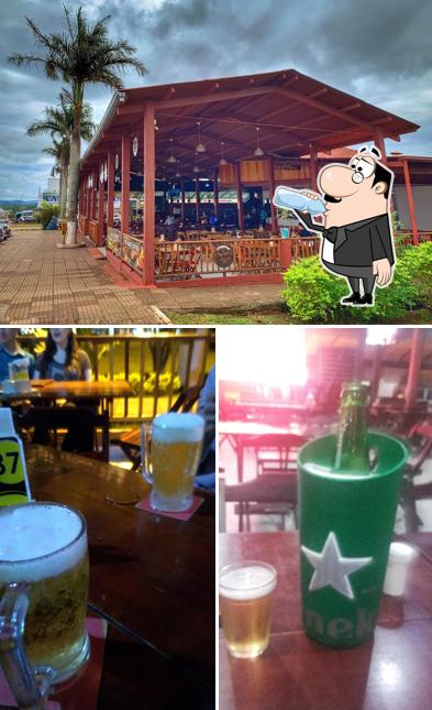 Dê uma olhada a ilustração apresentando bebida e exterior no CHOPERIA CHOPP BEER