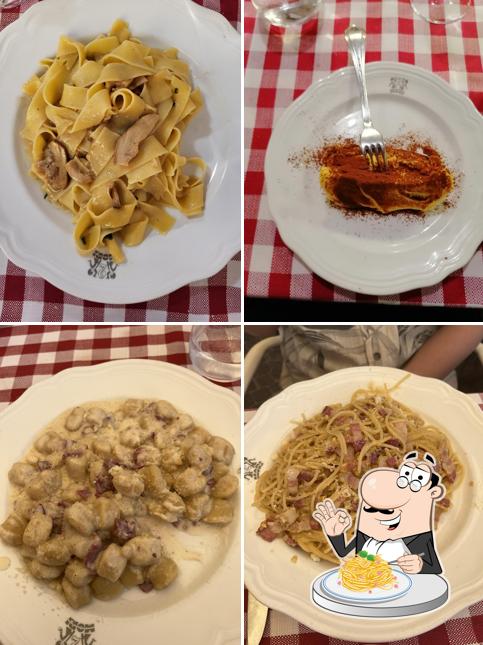 Spaghetti alla carbonara al Trattoria Due Mori