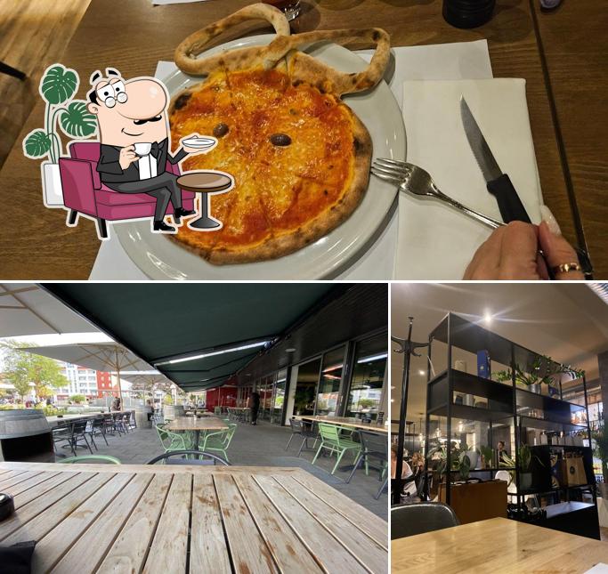 Installez-vous à l'une des tables de POMPEI