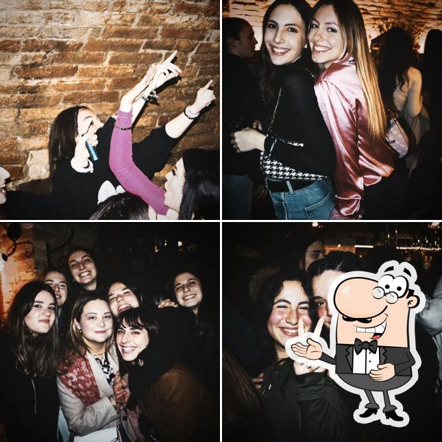 Vedi la foto di The Bosom Pub