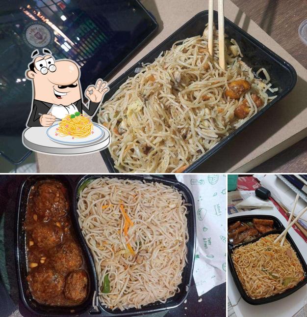 Spaghetti carbonara at Panda Platters