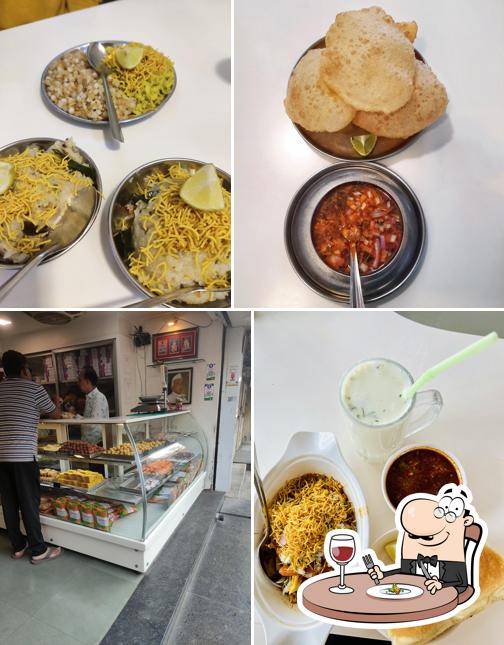 Food at Chandravilas Bhuvan