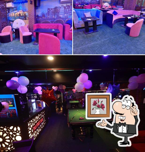 Check out how The Street Cafe looks inside