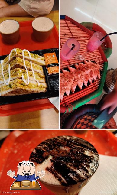 Food at Chai Sutta Bar devpura