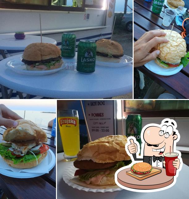 Gli hamburger di Happy Food potranno soddisfare i gusti di molti