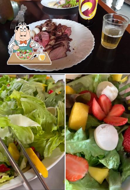 Salada grega em Chalé Lima