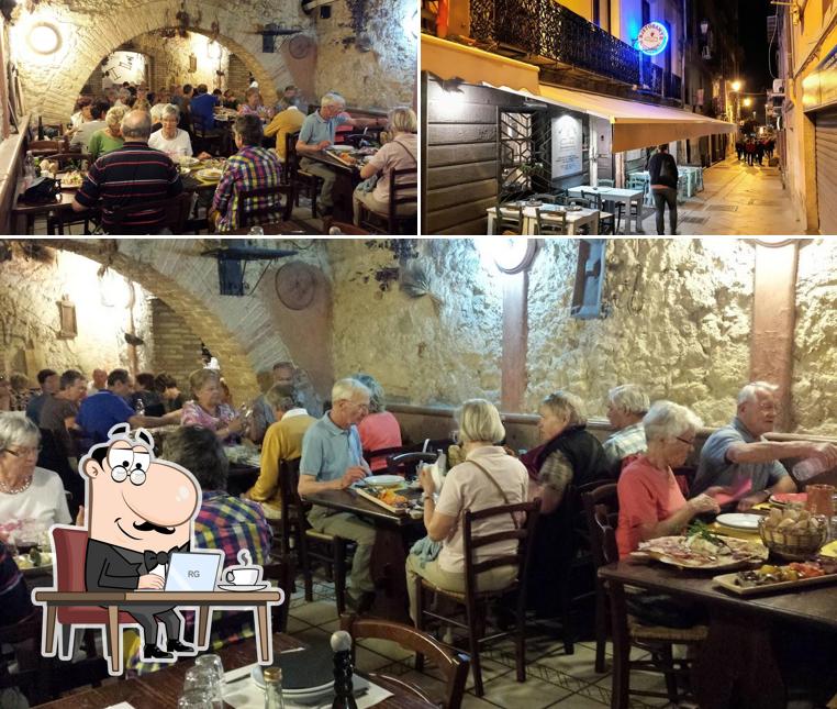 Gli interni di Su Cumbidu