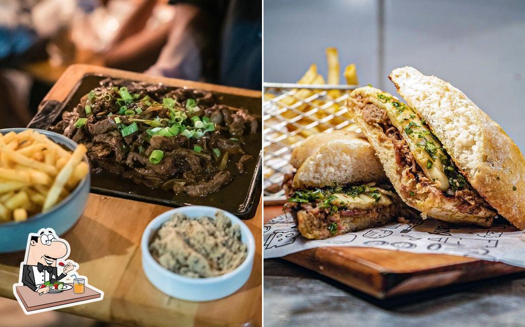 Comida em Macaco Caolho Rock 'N Drinks