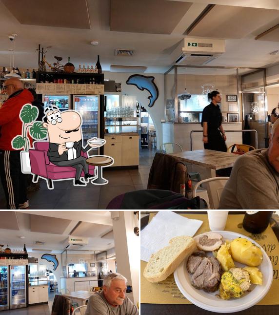 La foto della interni e cibo di Rosticceria, gastronomia, polleria, pasta fresca, macelleria di Paola e Matteo