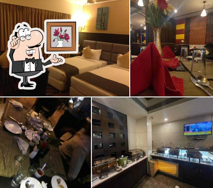 The interior of Bez krishnaa