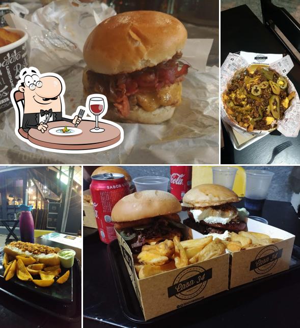 Sanduíche de carne de porco desfiada em Casa 34 Hamburgueria