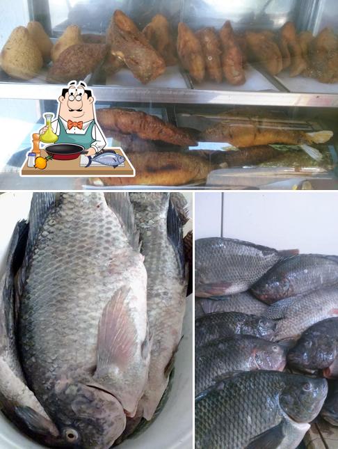 Bar do peixe Frito oferece um menu para amantes de pratos de peixe