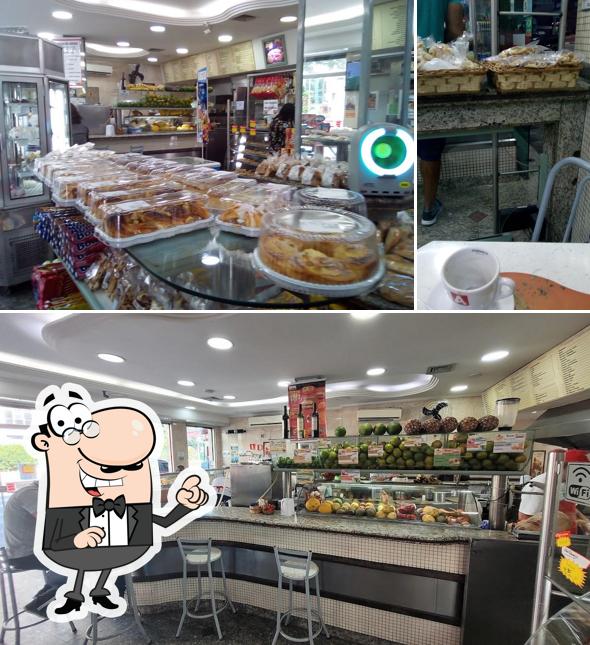 O interior do Padaria Skina da Matriz