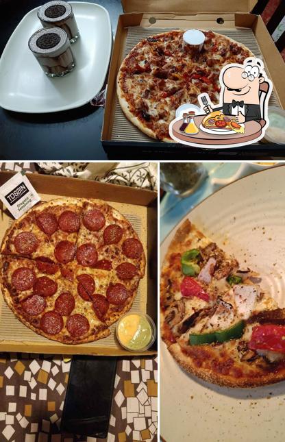 Order pizza at Tossin Pizza Greater Kailash 2 Best Pizza Restaurant in Delhi