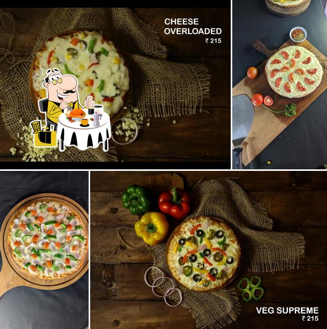 Food at Dhinchak pizza