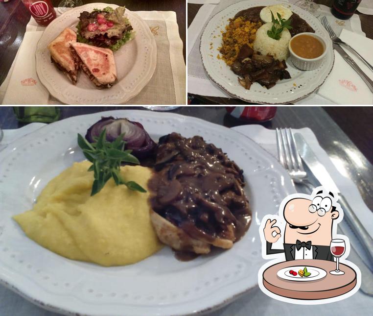 Comida em Condimento Café