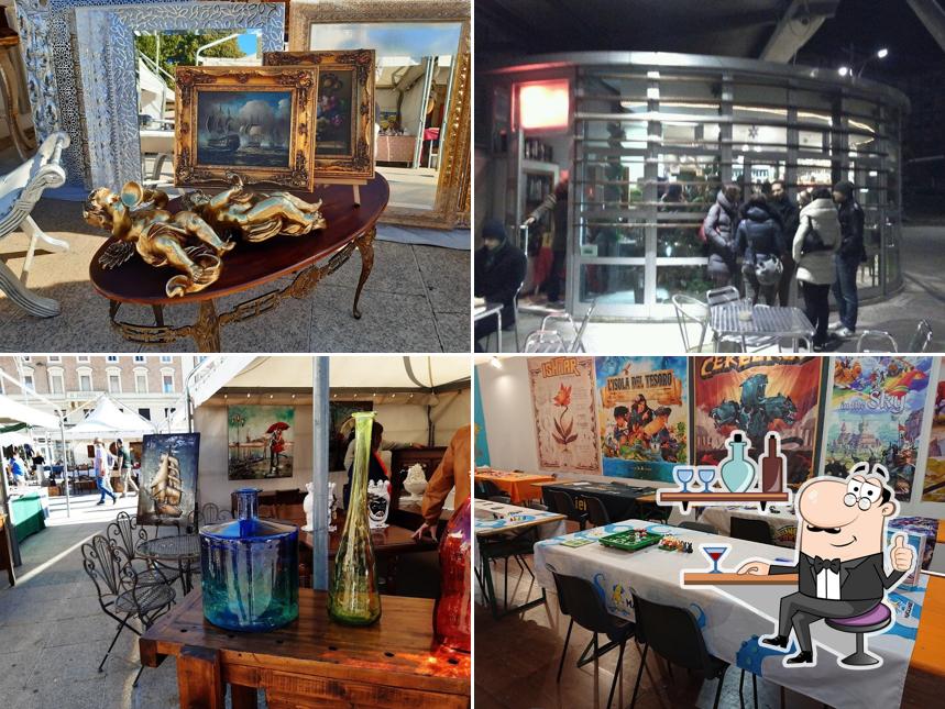 Dai un'occhiata agli interni di Bar Pertini