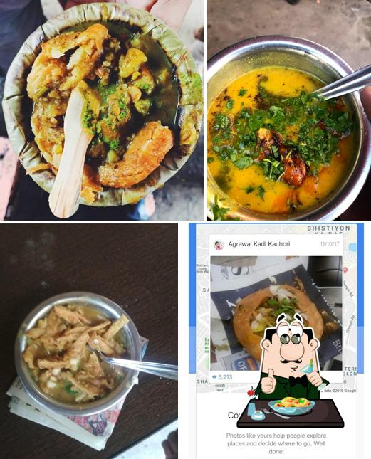 Food at Agrawal Kadi Kachori