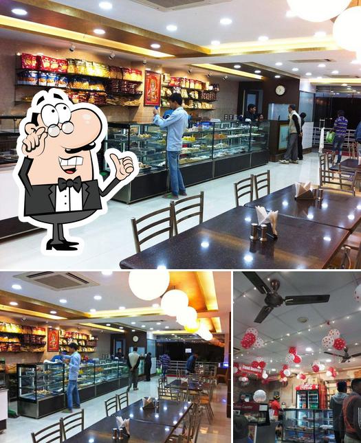 The interior of Laddoo Gopal