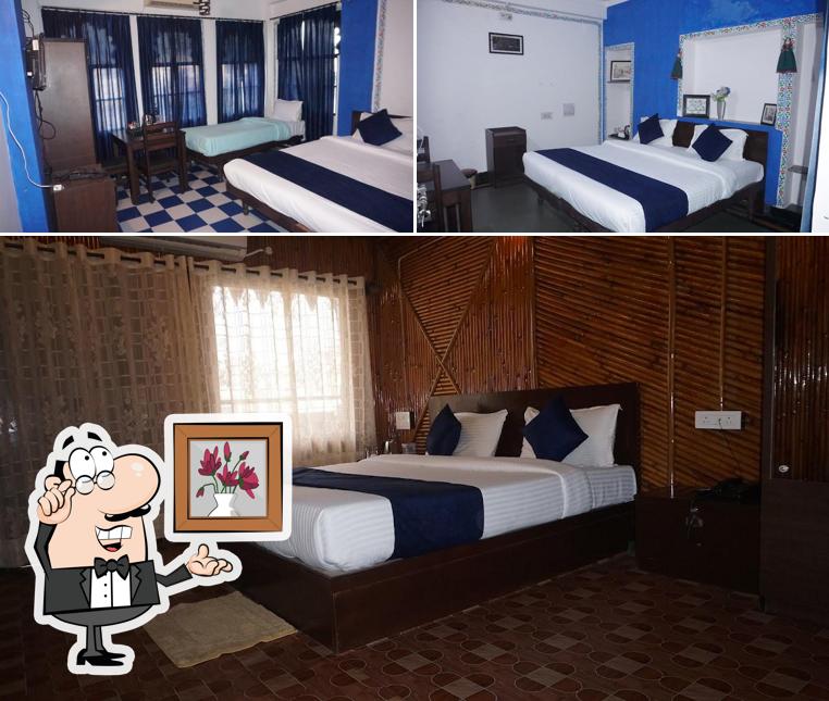 Take a seat at one of the tables at Venice View Hotel & Restaurant