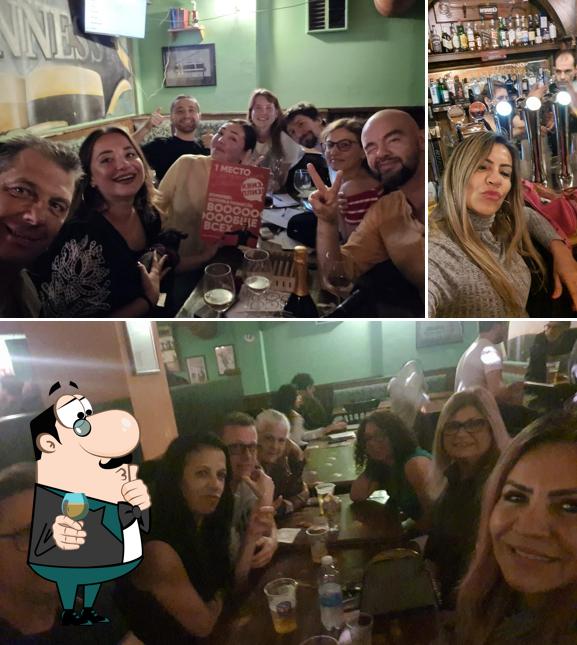 Ecco una foto di Waxy O'Connor