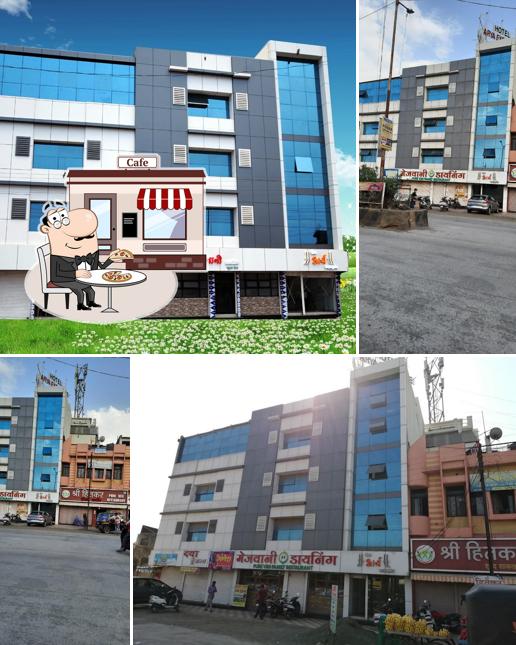 Mejwani Dining Pure Veg Restaurant