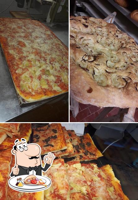 Scegli tra le svariate varianti di pizza