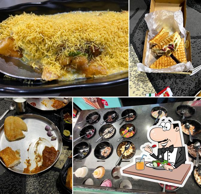 Food at Hocco Eatery (SOBO Centre)