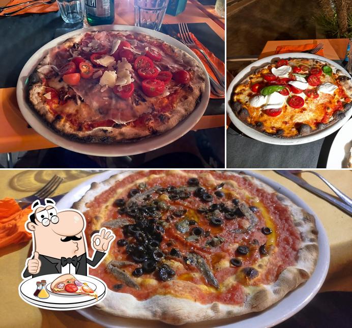 Scegli tra le svariate varianti di pizza