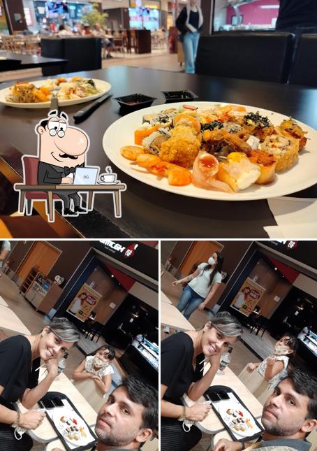 Veja imagens do interior do Hajimê Japanese Food