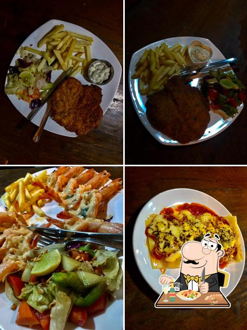 Hare's Beach Huts and Restaurant