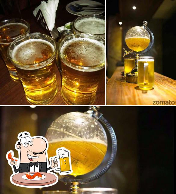 Order a pint of light or dark beer