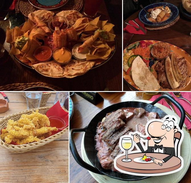 Cibo al Joe Peña's Cantina y Bar