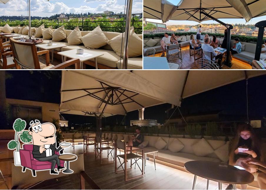 Dai un'occhiata agli interni di La Terrazza Rooftop Bar