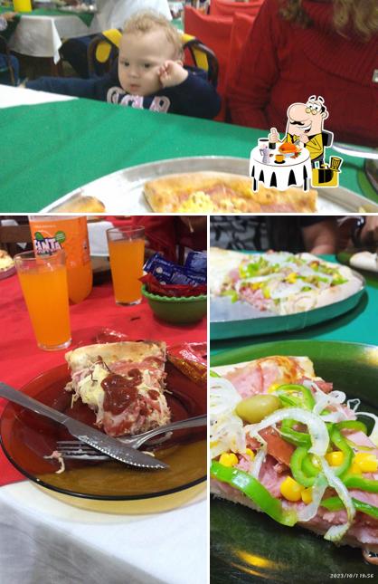 Comida em Pizzaria Tarantella