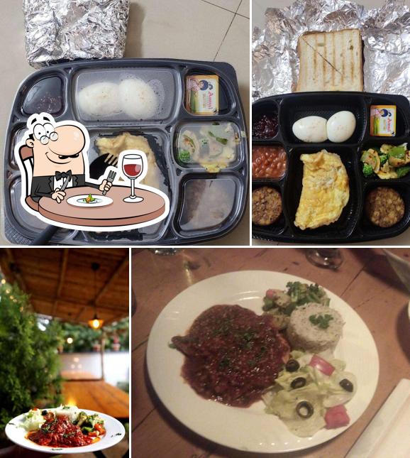 Meals at Rhythm N Brews