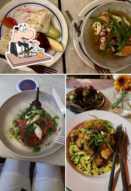 Comida em Aconchegante Bar