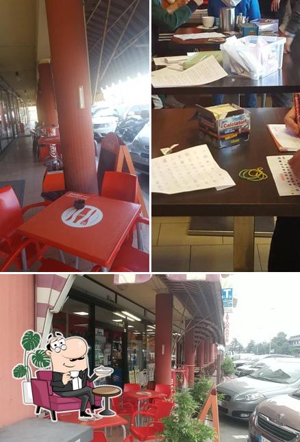 Dai un'occhiata agli interni di BAR TOM