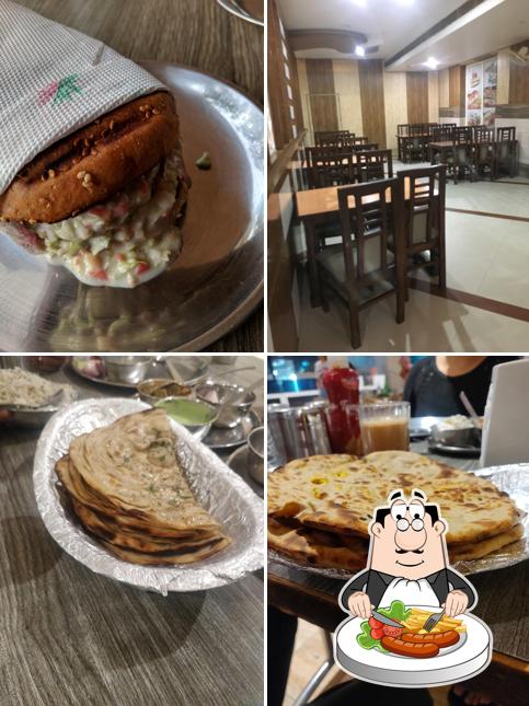 Food at Sanjha Chulha Dhaba