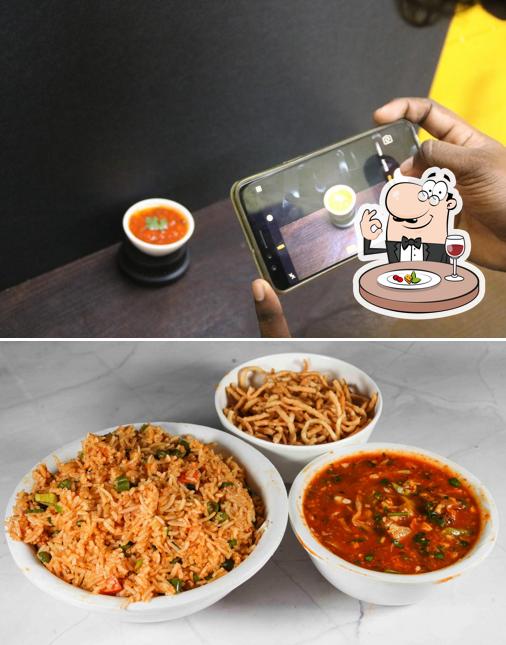 Food at The Noodle Box