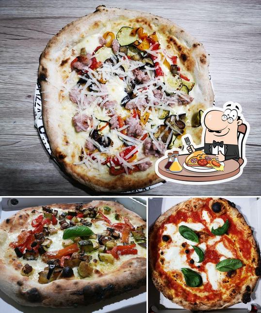 Ordina tra le svariate varianti di pizza