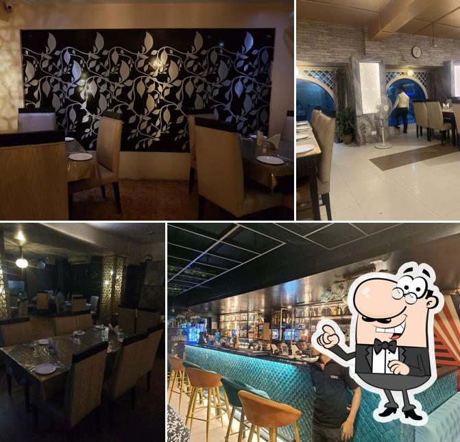 The interior of Lemon Grass Restaurant