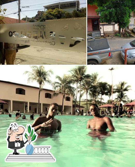 Veja imagens do exterior do Churrasquinho da Ilha