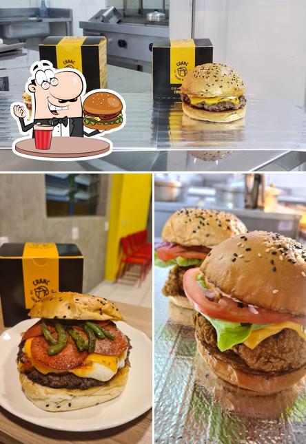 Experimente um hambúrguer no Cranc - Chicken and More