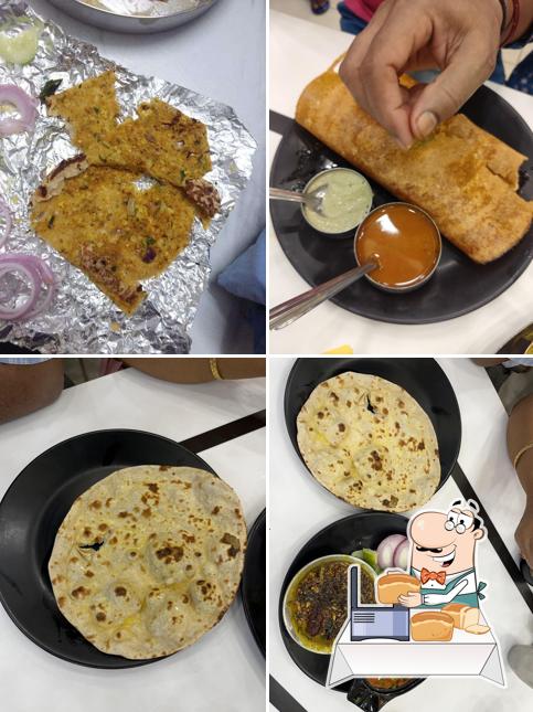 Garlic bread at Udupi Vaibhav