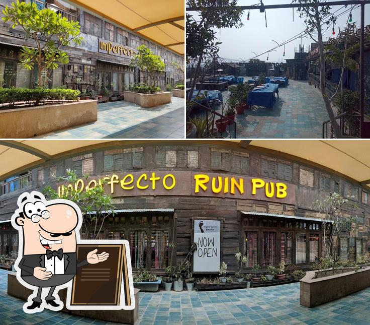 The outside area is an important feature of Imperfecto - Logix Mall